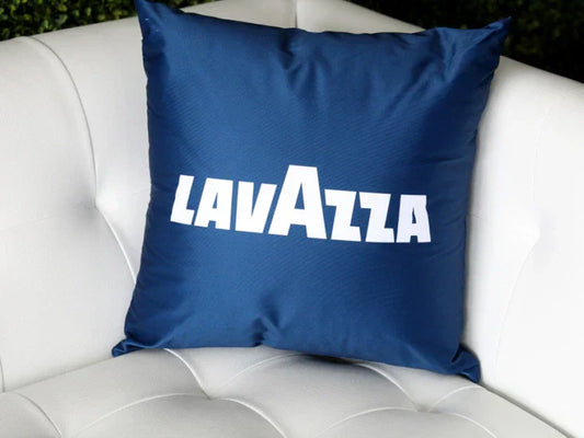 Lavazza ist auf Einkaufstour
